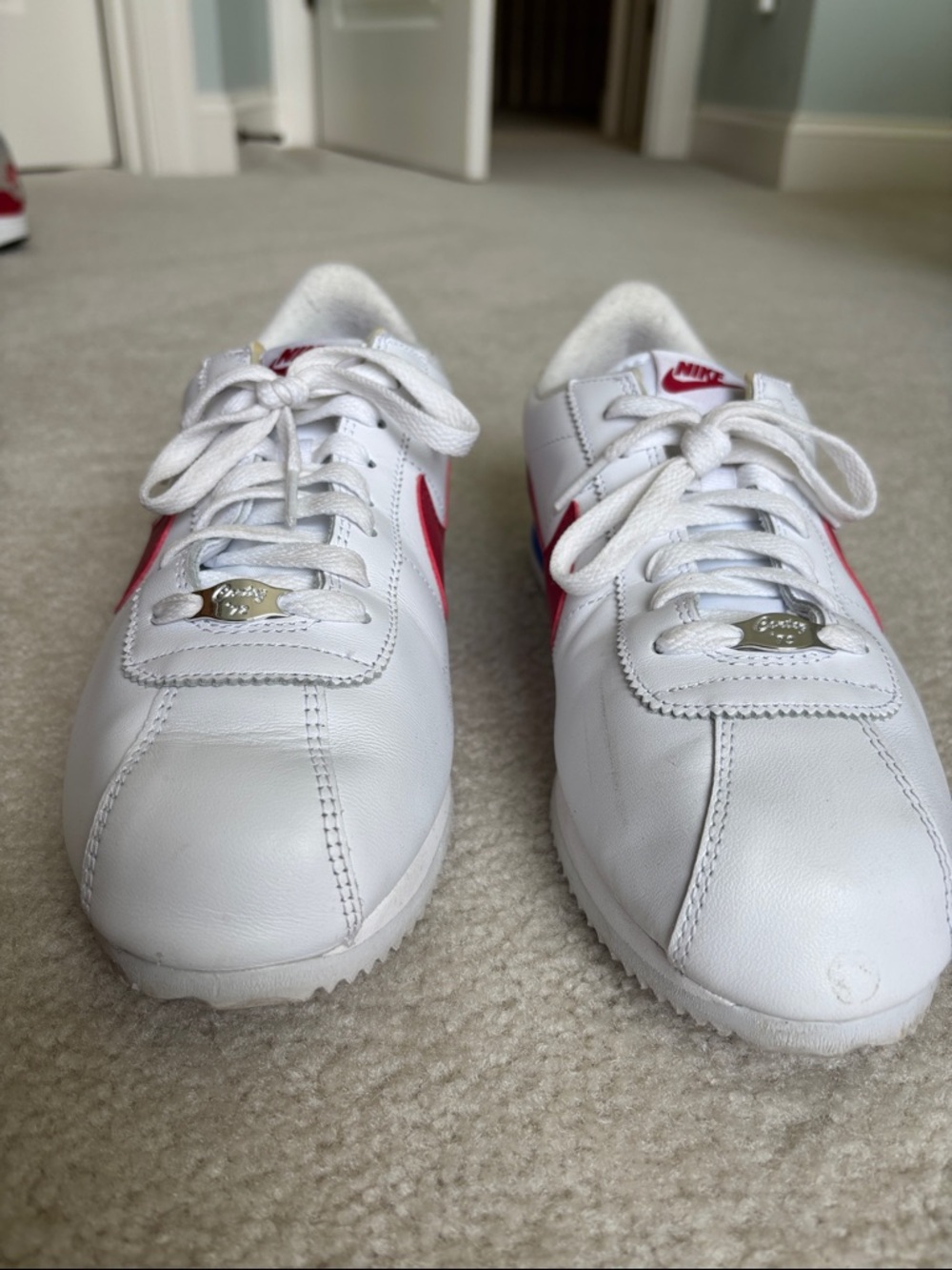 Nike Cortez 72 Leather Sneakers with Red Swoosh - size 10 - Picture 6 of 7